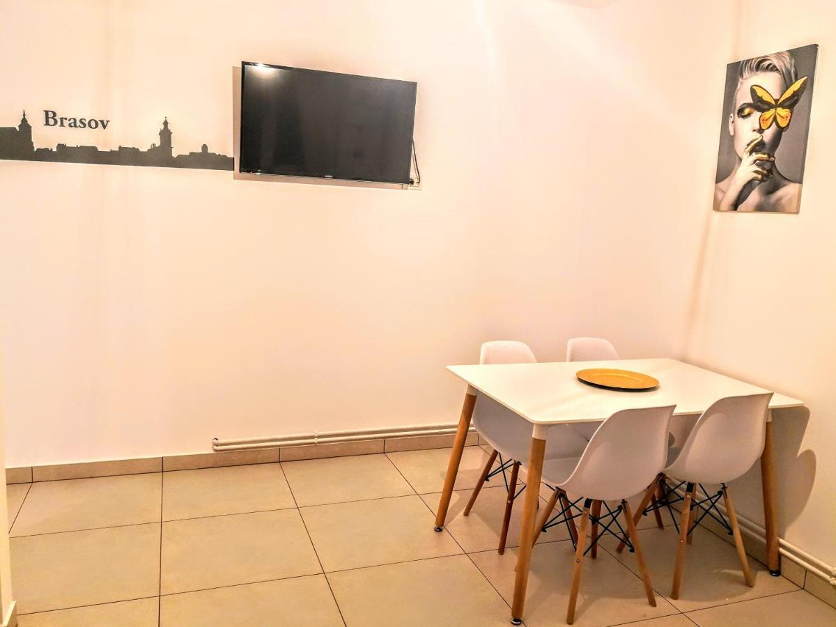 فيلا براشوففي Sunny Town House المظهر الخارجي الصورة